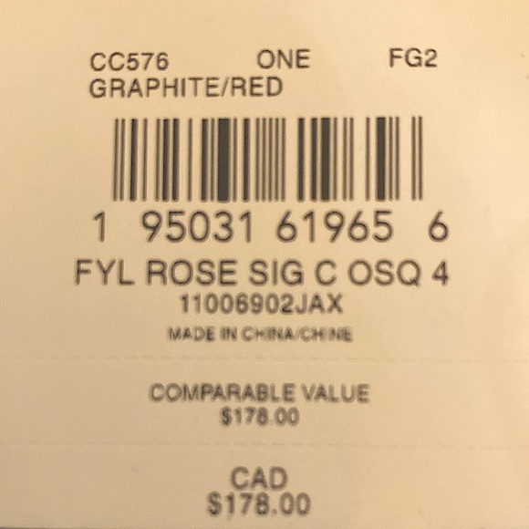 ♥️ COACH ♥️ NWT ♥️ Silk Scarf ♥️ Oversized ♥️ Soft ♥️ Elegant ♥️ Luxury ♥️ - Picture 4 of 6